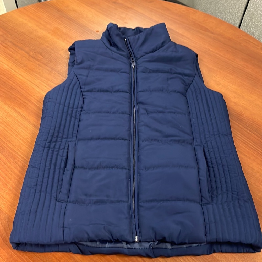 New York & Company blue Puffy vest